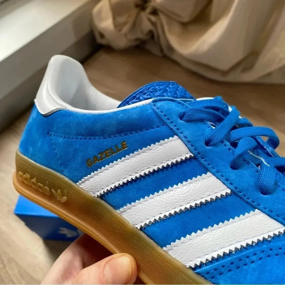 New Adidas Indoor Gazelle Sneakers Cobalt Blue White Gum Womens 7 - Picture 11 of 13